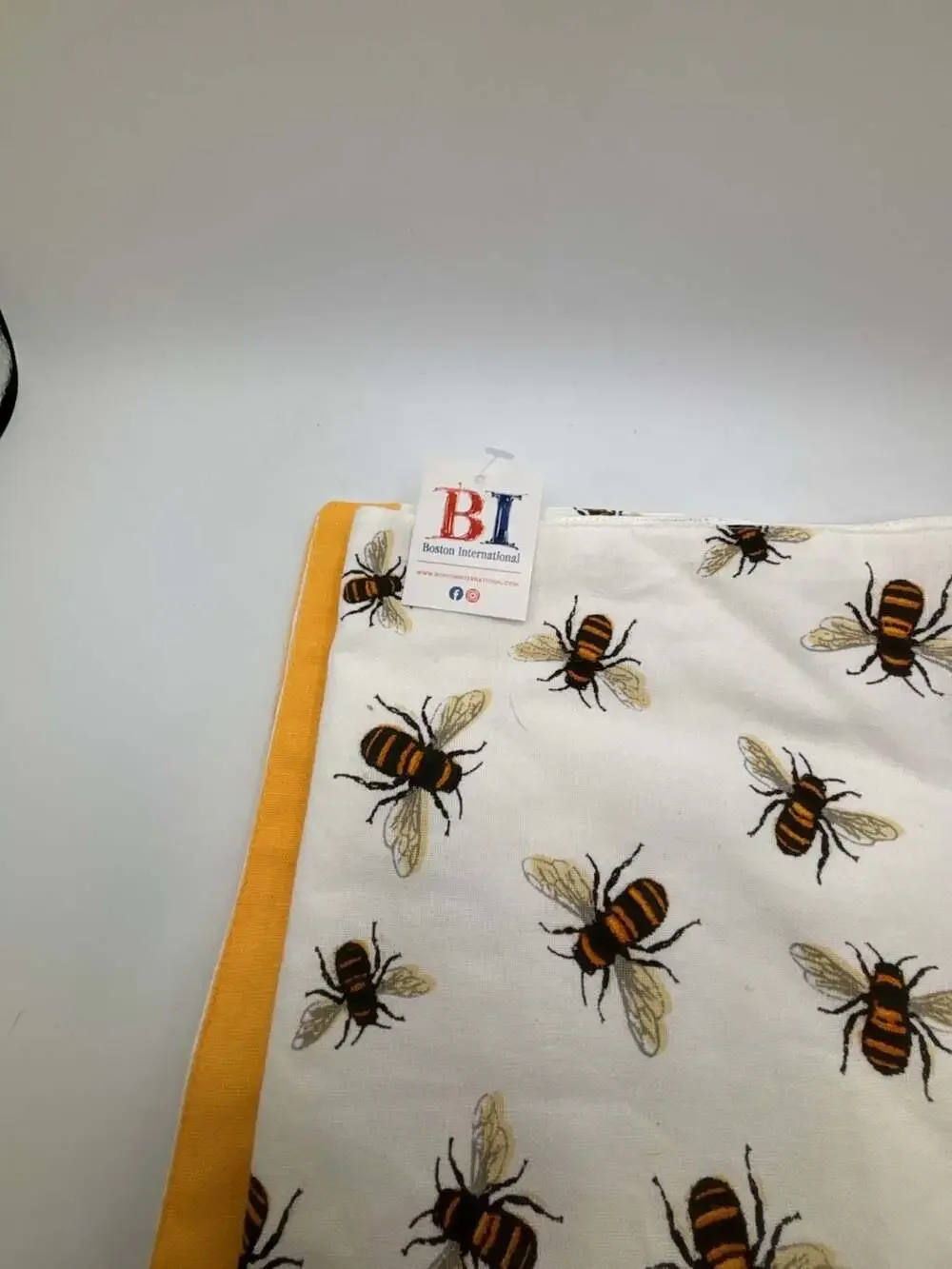 Boston International Bee Print Cotton Table Runner